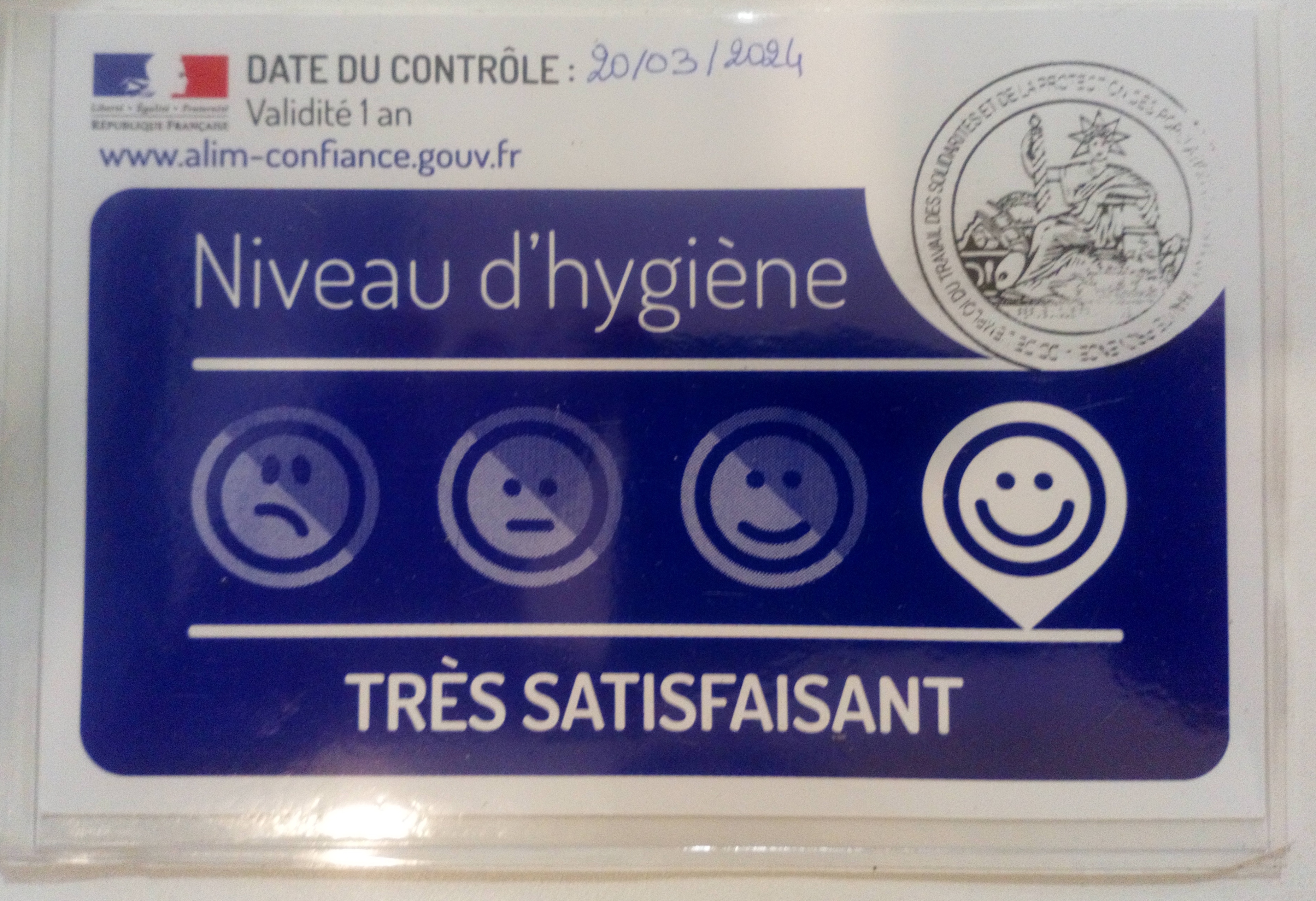 Macaron d'hygiène de l'État Français - Très satisfaisant